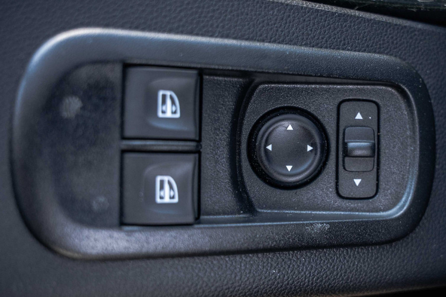 Renault Master 2.3dCi | Bakwagen met Laadklep | LED | Carplay | Camera | Cruise