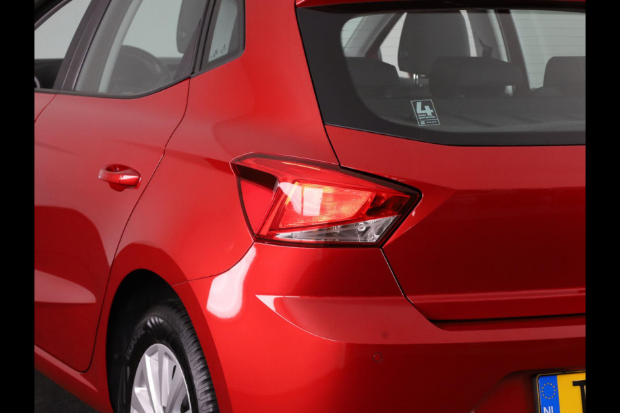Seat Ibiza 1.0 EcoTSI Style 95 pk | Navigatie via App | Parkeersensoren achter | Autom. airco | Cruise control | LED koplampen |