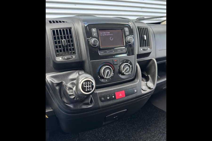 Peugeot Boxer 330 2.2 120 L2H2 DC dubbele cabine MARGE btw vrij