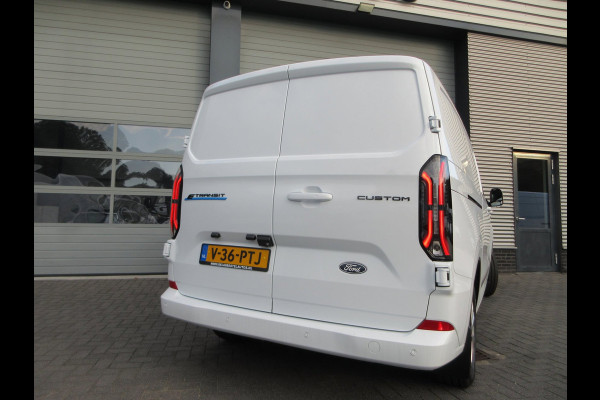 Ford E-Transit Cust. 340 L2H1 Limited 71 kWh 218 pk carplay camera stoelverwarming