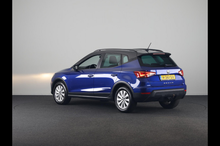 Seat Arona 1.0 TSI Style Business Intense 95pk | Trekhaak | Navigatiesysteem full map | Airco automatisch | Apple Carplay/Android Auto | Cruise control adaptief |  lichtmetalen velgen 16"
