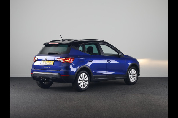 Seat Arona 1.0 TSI Style Business Intense 95pk | Trekhaak | Navigatiesysteem full map | Airco automatisch | Apple Carplay/Android Auto | Cruise control adaptief |  lichtmetalen velgen 16"