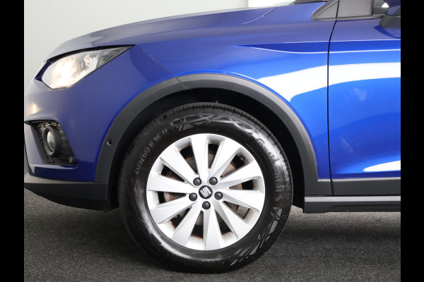 Seat Arona 1.0 TSI Style Business Intense 95pk | Trekhaak | Navigatiesysteem full map | Airco automatisch | Apple Carplay/Android Auto | Cruise control adaptief |  lichtmetalen velgen 16"