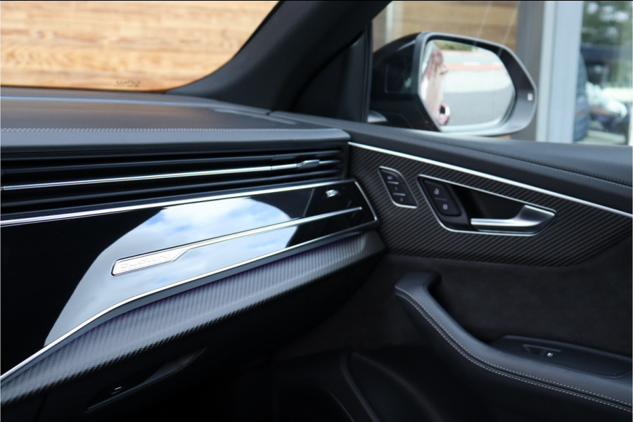 Audi RSQ8 4.0 Quattro **Ceramic/Dynamic plus/4WS/Night/ACC/360/HUD**