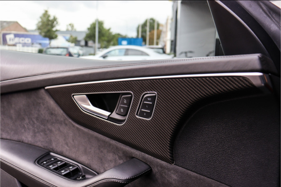 Audi RSQ8 4.0 Quattro **Ceramic/Dynamic plus/4WS/Night/ACC/360/HUD**