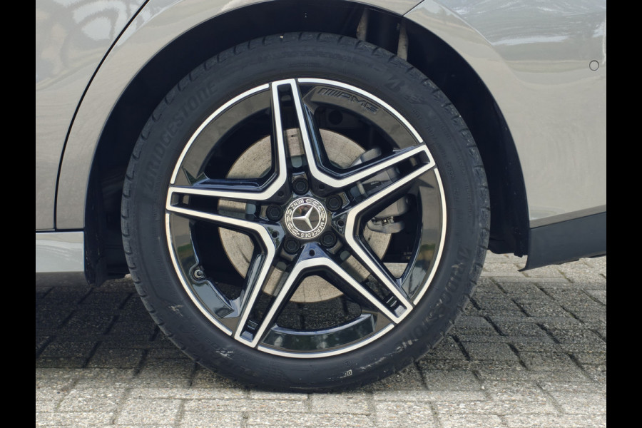 Mercedes-Benz CLA-Klasse 250 E Premium Plus / 360 Camera / Pano / Adap. Cruise. / Keyless /