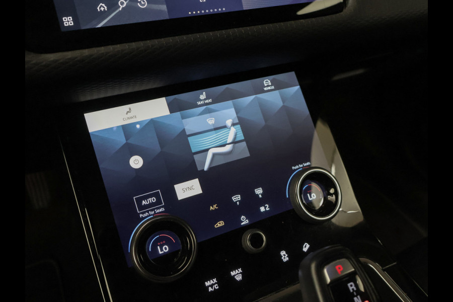 Land Rover Range Rover Evoque (PANORAMADAK,CARPLAY,360 CAMERA,LEDER,STOELVERWARMING,CRUISE,CLIMATE,PDC,NETTESTAAT)