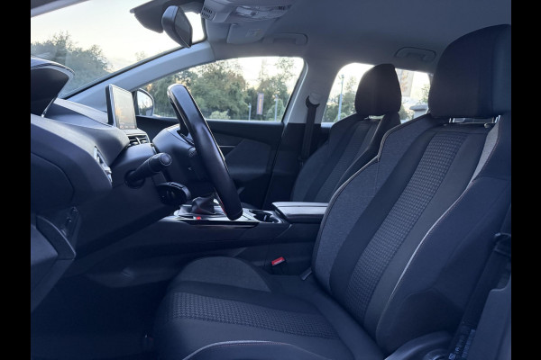 Peugeot 3008 1.2 PureTech Active ✓D-riem vv in 2023✓360° Camera✓Carplay✓Navi✓131pk✓Clima✓Cruise✓Trekhaak✓Dealer Onderhouden✓Bj 11-2019✓Lm velgen✓6 Bak✓Pdc✓N.A.P✓Apk tot 06-2027