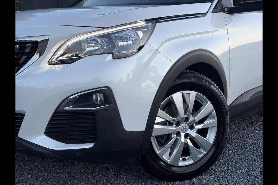 Peugeot 3008 1.2 PureTech Active ✓D-riem vv in 2023✓360° Camera✓Carplay✓Navi✓131pk✓Clima✓Cruise✓Trekhaak✓Dealer Onderhouden✓Bj 11-2019✓Lm velgen✓6 Bak✓Pdc✓N.A.P✓Apk tot 06-2027