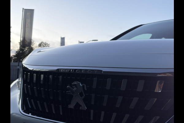 Peugeot 3008 1.2 PureTech Active ✓D-riem vv in 2023✓360° Camera✓Carplay✓Navi✓131pk✓Clima✓Cruise✓Trekhaak✓Dealer Onderhouden✓Bj 11-2019✓Lm velgen✓6 Bak✓Pdc✓N.A.P✓Apk tot 06-2027