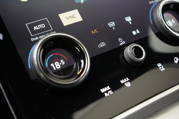 Land Rover Range Rover Evoque 1.5 P300e AWD R-Dynamic SE | SoH 91,5% | Navigatie | Carplay | Trekhaak | Lm velgen