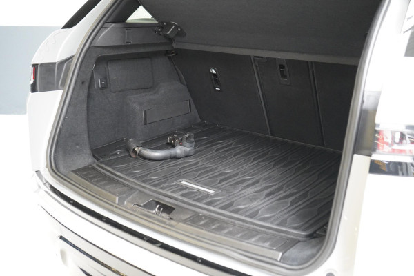 Land Rover Range Rover Evoque 1.5 P300e AWD R-Dynamic SE | SoH 91,5% | Navigatie | Carplay | Trekhaak | Lm velgen