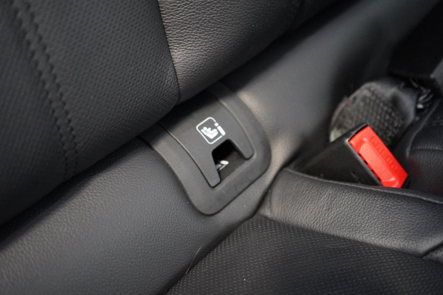 Land Rover Range Rover Evoque 1.5 P300e AWD R-Dynamic SE | SoH 91,5% | Navigatie | Carplay | Trekhaak | Lm velgen
