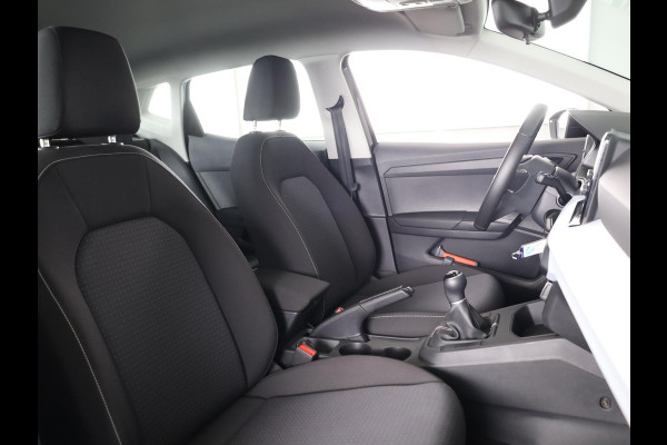 Seat Ibiza 1.0 EcoTSI Style 95 ok | Verlengde garantie | Navigatie via App | Parkeersensoren achter | Cruise control | Apple Carplay/Android Auto |