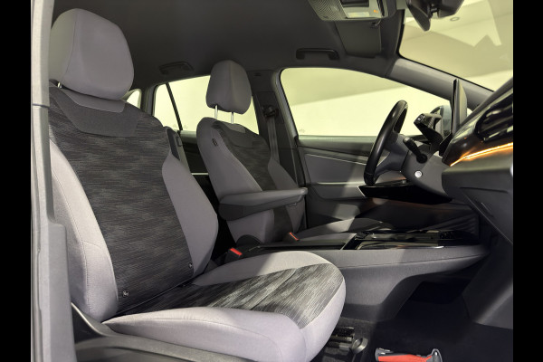 Volkswagen ID.4 City 52 kWh | ACC | Stoelen & Stuur Verwarmd | Apple Carplay / Android Auto