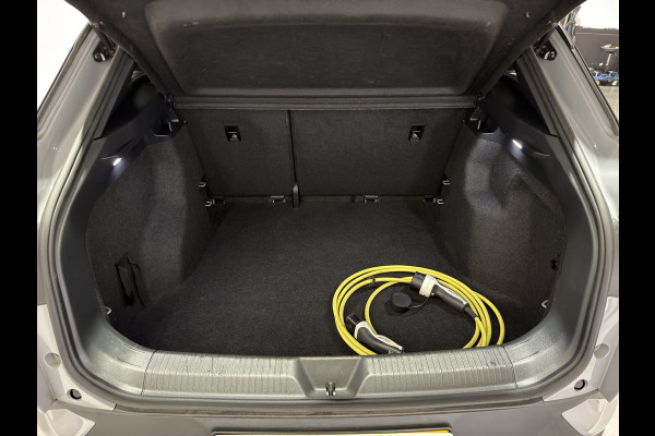 Volkswagen ID.4 City 52 kWh | ACC | Stoelen & Stuur Verwarmd | Apple Carplay / Android Auto