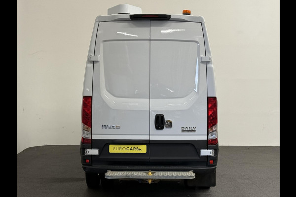 Iveco Daily 35C16V 2.3 352 L2H2 Automaat Dubbellucht Airco Cruise Control Parkeersensoren