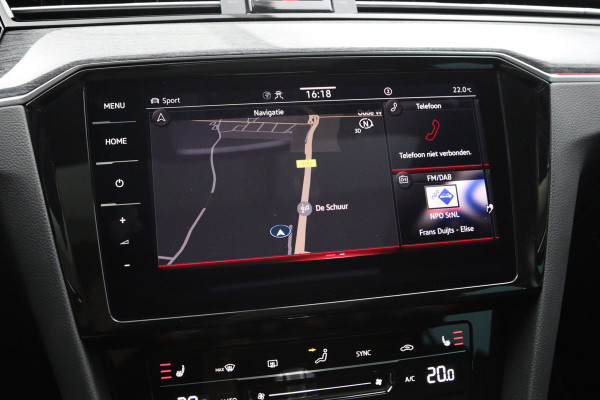 Volkswagen Passat Variant 218 PK 1.4 TSI PHEV GTE Business PHEV, Panoramadak, Trekhaak, Memory, Leder