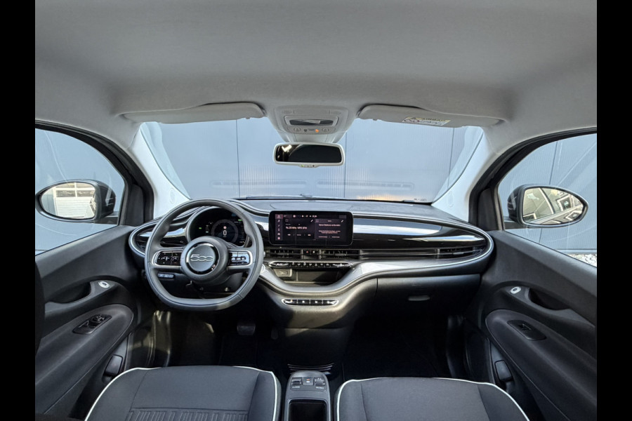Fiat 500E Urban 42 kWh | Pack Style | Cruise control | Lane Assist | Apple Carplay/Android Auto