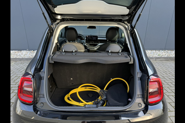 Fiat 500E Urban 42 kWh | Pack Style | Cruise control | Lane Assist | Apple Carplay/Android Auto