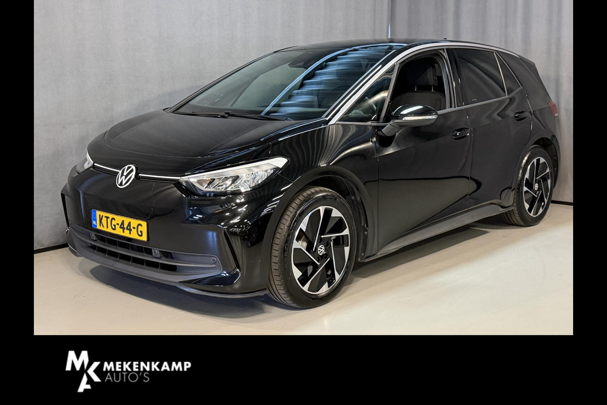 Volkswagen ID.3 Pure 52 kWh 18"/Adaptieve Cruise/Apple Carplay & Android Auto/DAB/Navigatie/Sfeerverlichting/Camera/Stuur + stoelverwarming