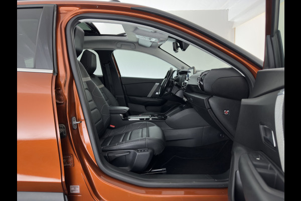Citroën C4 1.2 Puretech Shine (INCL-BTW) *PANO |  LEATHER | FULL-LED | ADAPTIVE-CRUISE |  DIGI-COCKPIT | BLINDSPOT | SHIFTPADDLES | HEATED-COMFORTSEATS | ECC | LANE-ASSIST | KEYLESS | PDC | CRUISE | DAB | HEAD-UP | 18''AL