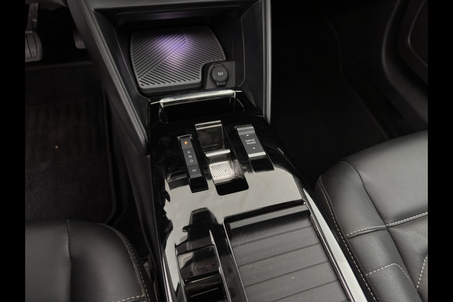 Citroën C4 1.2 Puretech Shine (INCL-BTW) *PANO |  LEATHER | FULL-LED | ADAPTIVE-CRUISE |  DIGI-COCKPIT | BLINDSPOT | SHIFTPADDLES | HEATED-COMFORTSEATS | ECC | LANE-ASSIST | KEYLESS | PDC | CRUISE | DAB | HEAD-UP | 18''AL