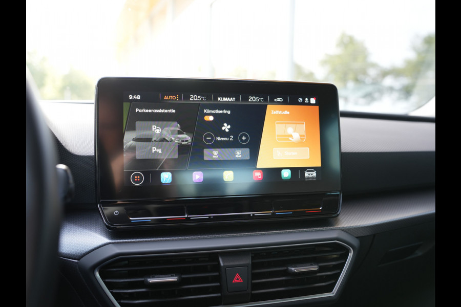 Seat Leon Sportstourer 1.0 eTSI Style Business Intense | Cruise control adaptief | Apple Carplay/Android Auto | Achteruitrijcamera |