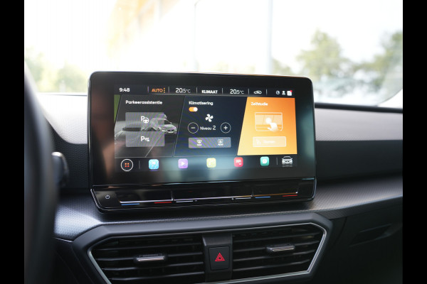 Seat Leon Sportstourer 1.0 eTSI Style Business Intense | Cruise control adaptief | Apple Carplay/Android Auto | Achteruitrijcamera |