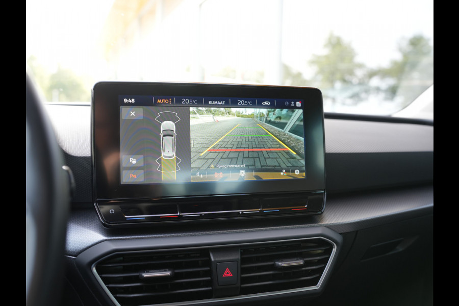 Seat Leon Sportstourer 1.0 eTSI Style Business Intense | Cruise control adaptief | Apple Carplay/Android Auto | Achteruitrijcamera |