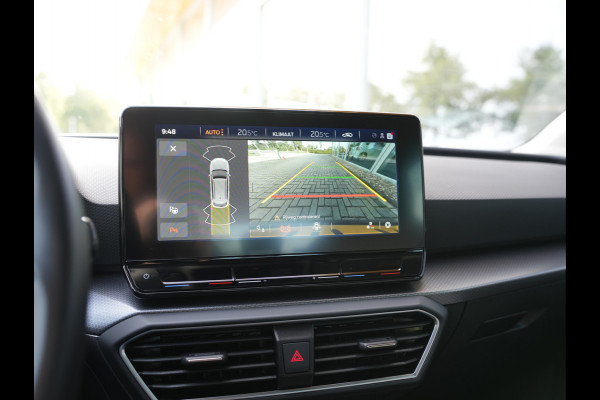 Seat Leon Sportstourer 1.0 eTSI Style Business Intense | Cruise control adaptief | Apple Carplay/Android Auto | Achteruitrijcamera |