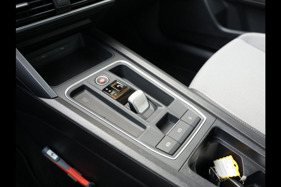 Seat Leon Sportstourer 1.0 eTSI Style Business Intense | Cruise control adaptief | Apple Carplay/Android Auto | Achteruitrijcamera |