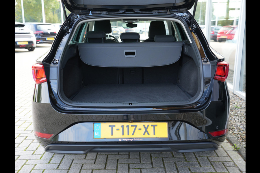 Seat Leon Sportstourer 1.0 eTSI Style Business Intense | Cruise control adaptief | Apple Carplay/Android Auto | Achteruitrijcamera |