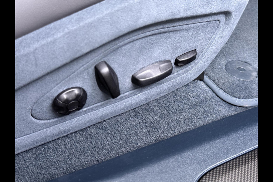 Porsche Taycan Turbo 93 kWh SOH 91% | SPORT CHRONO | HEAD-UP | CARBON PAKKET | ALCANTARA STOELEN + HEMEL | DUAL SCHERM | PSCB KERAMISCH GECOATE REMMEN | BURMESTER PREMIUM AUDIO | STOELVERWARMING + STUURWIELVERWARMING | STOELVENTILATIE | MEMORY SEATS | PORSCHE DEALER ONDERHOUDEN | 360° CAMERA | VERKEERT IN NIEUWSTAAT | ALL-IN PRIJS | 12 MAANDEN BOVAG GARANTIE