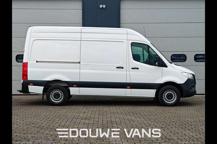 Mercedes-Benz Sprinter 317 L2H2 Automaat Distronic Trekhaak MBUX Omvormer Navi