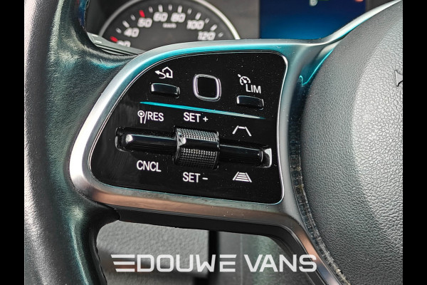 Mercedes-Benz Sprinter 317 L2H2 Automaat Distronic Trekhaak MBUX Omvormer Navi
