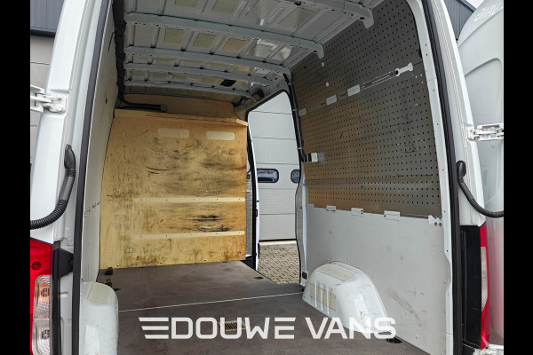 Mercedes-Benz Sprinter 317 L2H2 Automaat Distronic Trekhaak MBUX Omvormer Navi