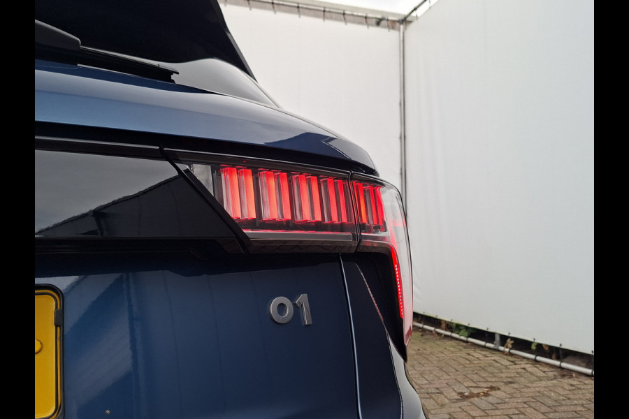 Lynk & Co 01 15x Op voorraad1.5 PHEV 262PK Adapt.Cruise 360° Cam Carplay Plug-in Stoelverw Vol opties!