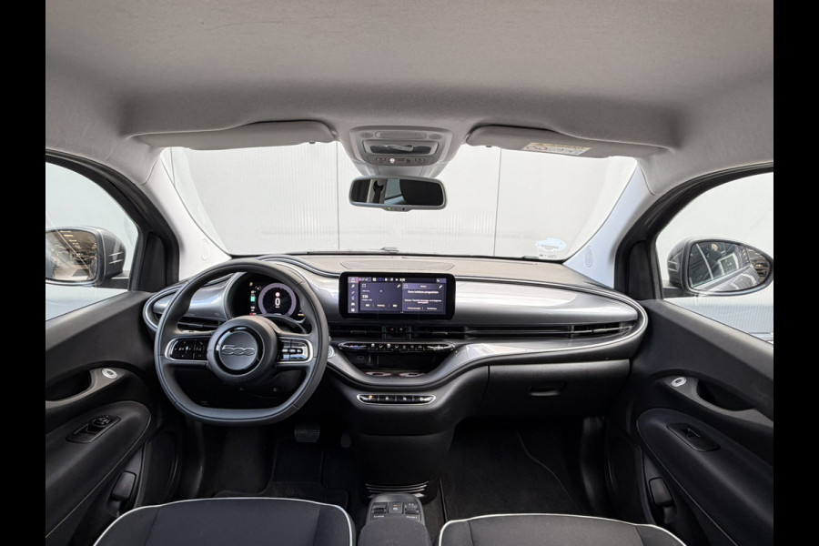 Fiat 500 Urban 42 kWh | Pack Style | Pack comfort | Carplay/Android | Camera | Cruisecontrol | Climate | 16'' LMV | Stoelverwarming