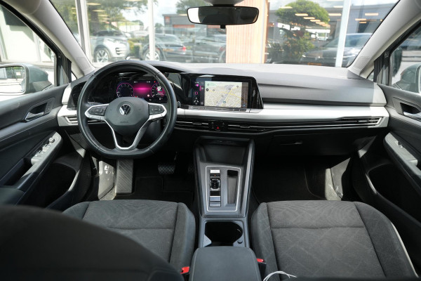 Volkswagen Golf 1.5 eTSI 150PK DSG Life Business