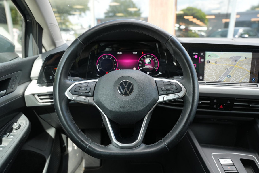 Volkswagen Golf 1.5 eTSI 150PK DSG Life Business