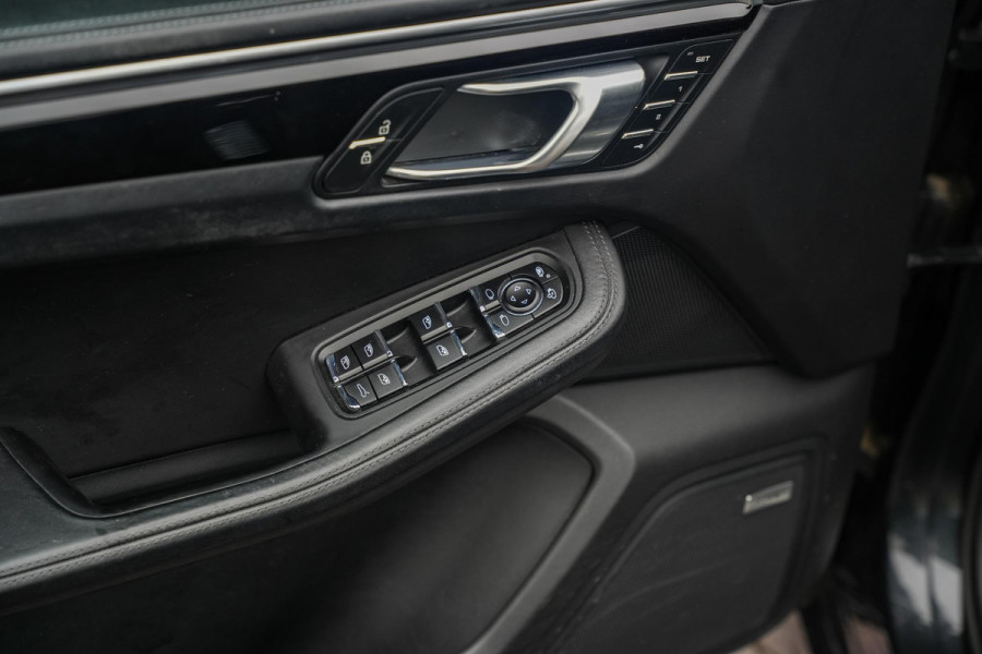 Porsche Macan 3.0 S 354PK Panoramadak Facelift Model Sportchrono BOSE Adapt. Cruise Origineel NL