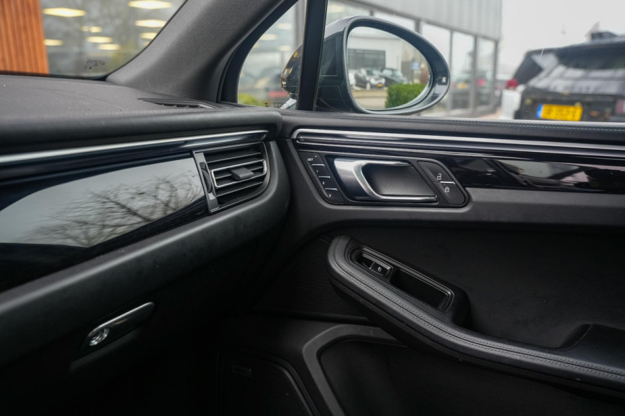 Porsche Macan 3.0 S 354PK Panoramadak Facelift Model Sportchrono BOSE Adapt. Cruise Origineel NL