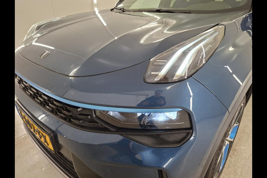 Lynk & Co 01 1.5 PHEV 262PK Adapt.Cruise 360° Cam Carplay Zwarte Hemel Plug-in Stoelverw Vol opties!
