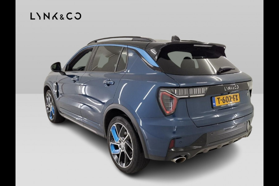 Lynk & Co 01 1.5 PHEV 262PK Adapt.Cruise 360° Cam Carplay Zwarte Hemel Plug-in Stoelverw Vol opties!