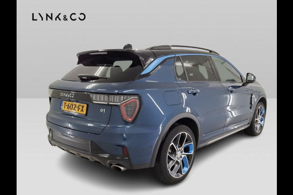 Lynk & Co 01 1.5 PHEV 262PK Adapt.Cruise 360° Cam Carplay Zwarte Hemel Plug-in Stoelverw Vol opties!