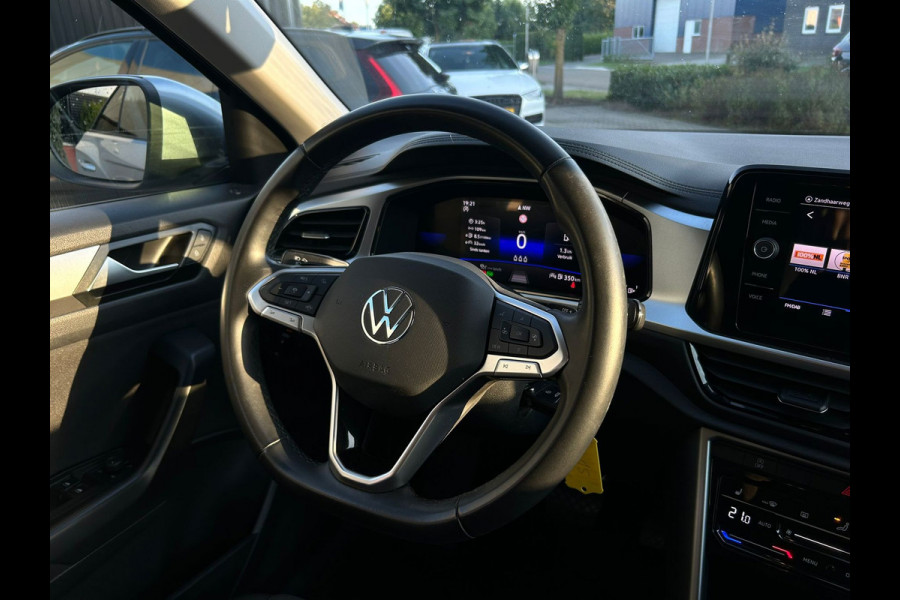 Volkswagen T-Roc 1.5 TSI Life Business