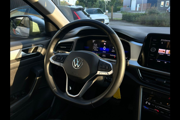 Volkswagen T-Roc 1.5 TSI Life Business