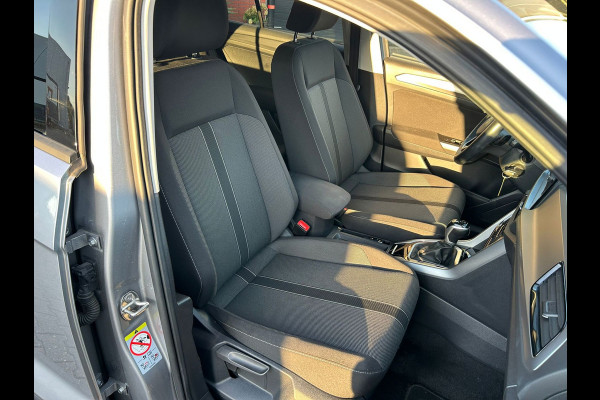 Volkswagen T-Roc 1.5 TSI Life Business