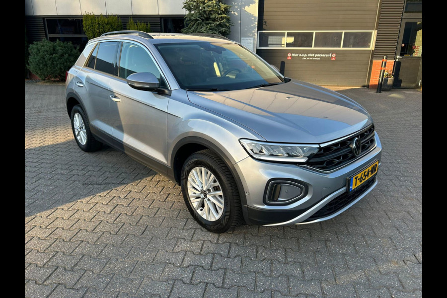 Volkswagen T-Roc 1.5 TSI Life Business